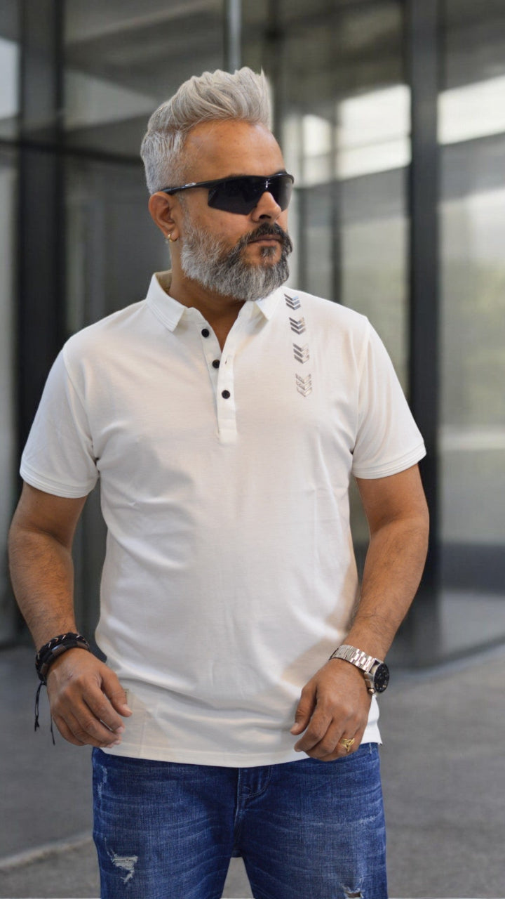 MENS POLO TSHIRT
IMPORTED FABRIC GOOD QUALITY TSHIRT WHITE COLOR